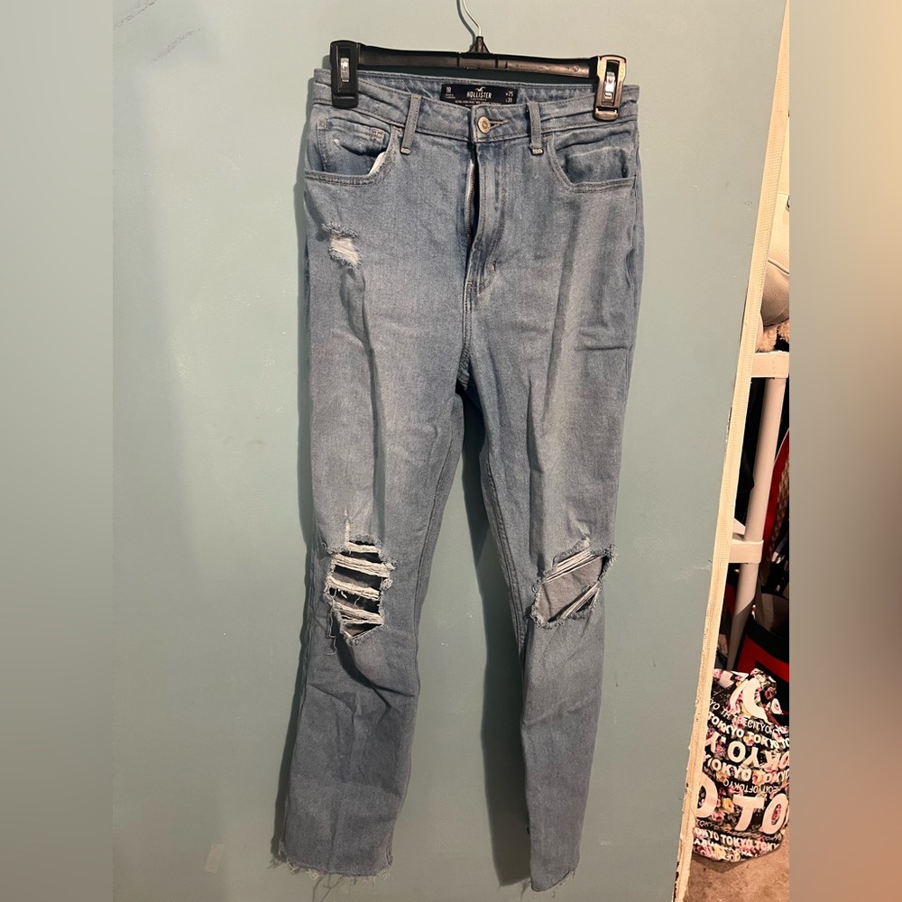 Hollister jeans